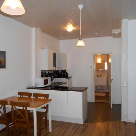 Anne'S City Apartment ยิวาสคูลา ภายนอก รูปภาพ