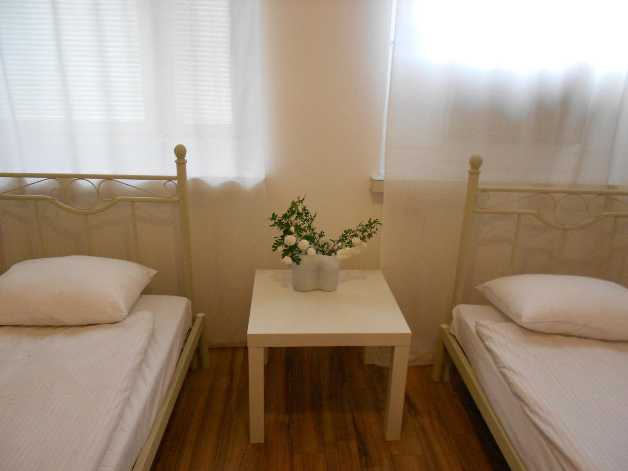 Anne'S City Apartment ยิวาสคูลา ภายนอก รูปภาพ