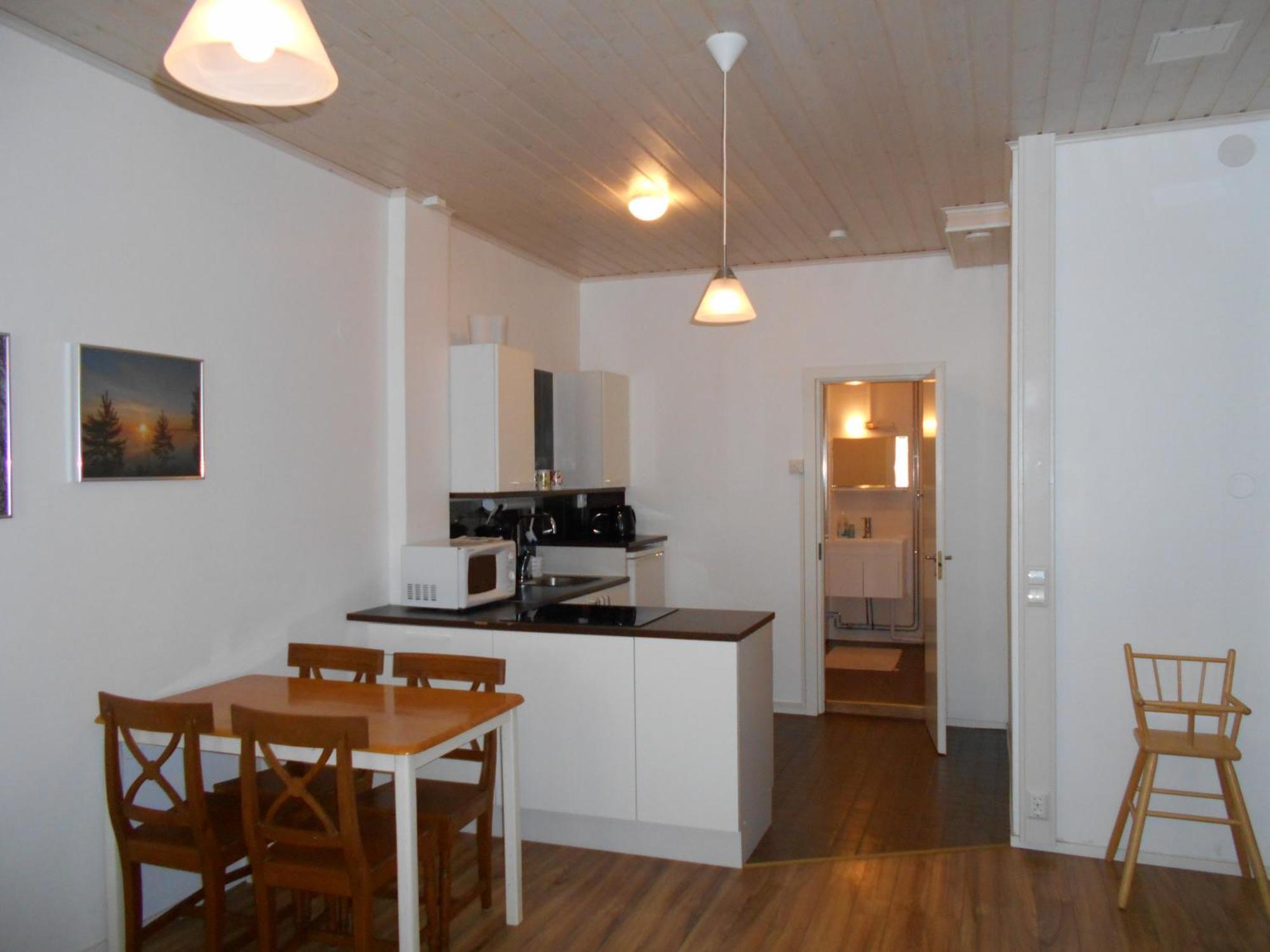 Anne'S City Apartment ยิวาสคูลา ภายนอก รูปภาพ